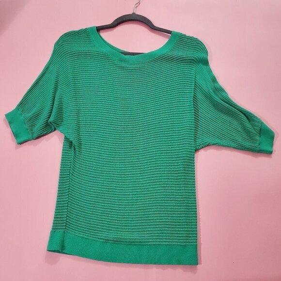 Express Sweaters - 💚 Express Knit Kelly Green Short Sleeve Sweater Top 💚